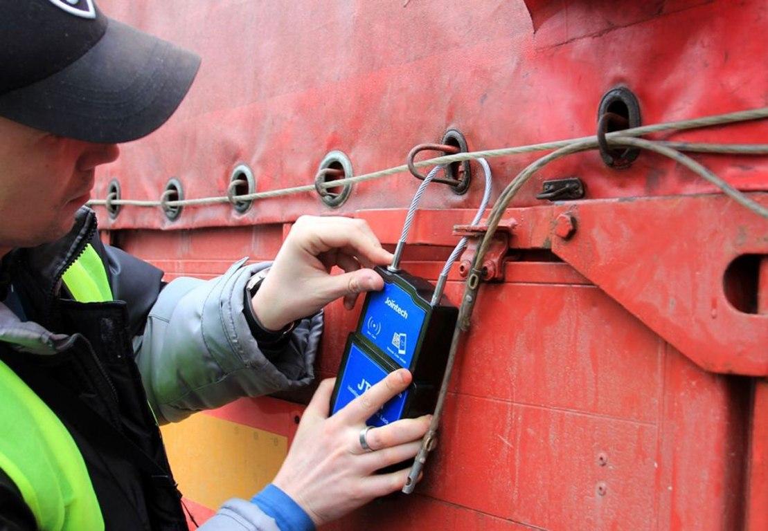 Kazakhstan postpones the second stage of navigation seal implementation